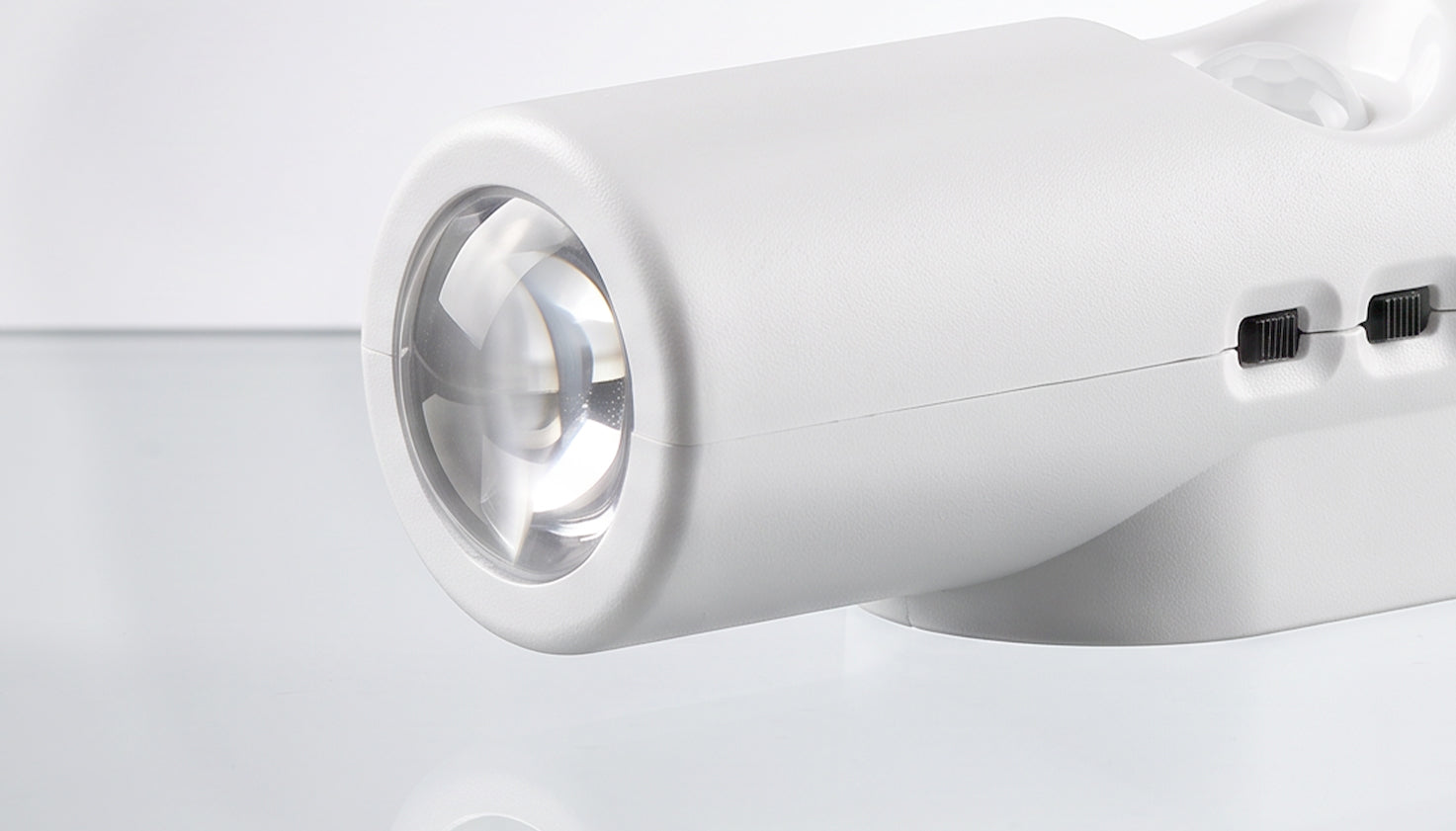 LED wall light detail