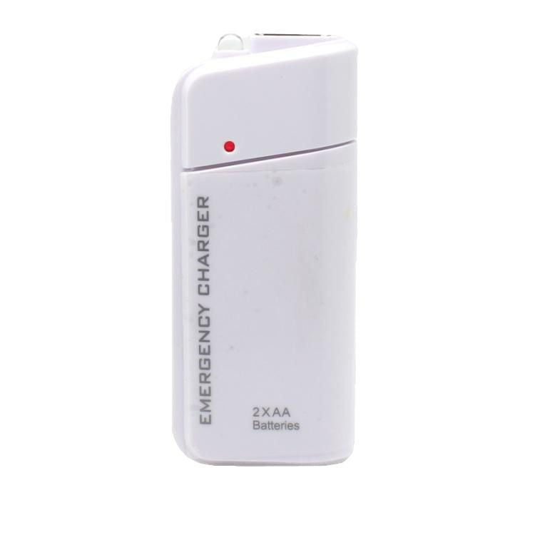 Portable Emergency Phone Charger‑AA Battery‑Powered Power Bank with LED Flashlight, Pocket‑Size USB Emergency Backup Charger for Outdoor Travel Camping