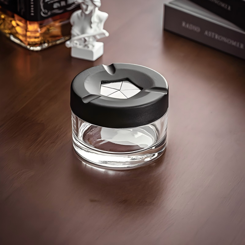 Modern Minimalist Rotating Lid Ashtray