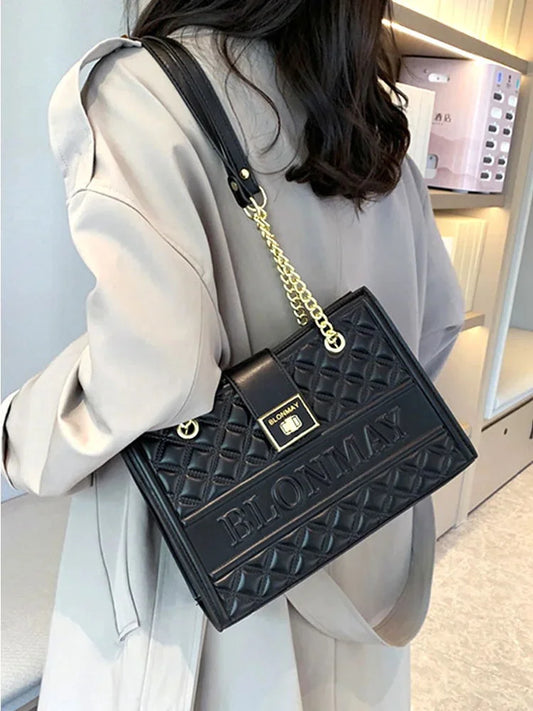 ✨free shipping ✨ Diamond-embossed chain shoulder bag for women